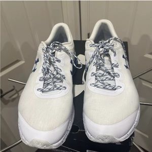 Under Armour charged escape 3 Evo Men's Sneakers Great Condition size 12